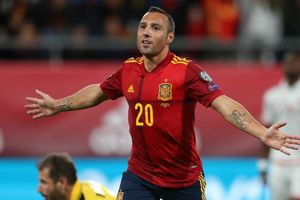 Spain 7-0 Malta: Cazorla strikes in Cadiz cruise