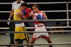 Big Bout Indian Boxing League: Gujarat Giants tame NE Rhinos in a close contest for second win