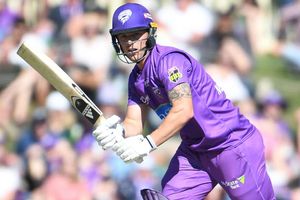 Hurricanes win big as BBL champions Renegades slump to 0-3