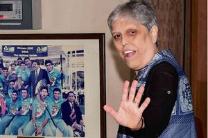 Diana Edulji, Farokh Engineer trade verbal volleys in public