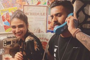 KL Rahul posts picture with Bollywood actor Athiya Shetty on Instagram, Hardik Pandya calls them 'cuties'