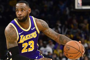 NBA wrap up: LeBron's Lakers snap skid, Jazz upstage Clippers