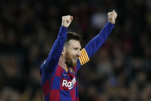 Messi hat-trick breaks La Liga record as Barca put five past Mallorca