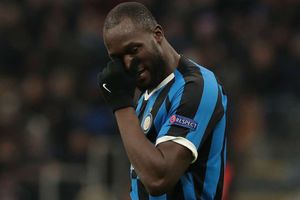 Shaw mocks Lukaku with 'welcome back' message as Inter drop into Europa League