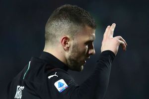Brescia 0-1 Milan: Rebic the hero again for Rossoneri