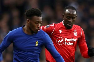 FA Cup Wrap: Jones stunner sees young Reds past rivals, Hudson-Odoi stars in Blues' win; Spurs draw at Middlesbrough