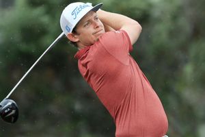 Smith clinches first individual PGA Tour title with Sony Open in Hawaii win