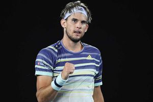 Australian Open 2020: Thiem edges Zverev to set up Djokovic final