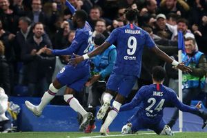 James deal the latest landmark for Chelsea's young stars