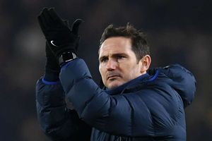 Lampard wants Chelsea to get deals done after FA Cup scare
