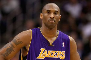 Kobe Bryant dead: Tiger Woods 'unbelievably sad' to lose his friend after helicopter tragedy