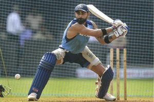 Virat Kohli may sacrifice No 3 slot to accommodate both Shikhar Dhawan, KL Rahul