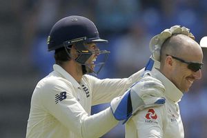 England take stoke of spin options ahead of Cape Town Test against South Africa