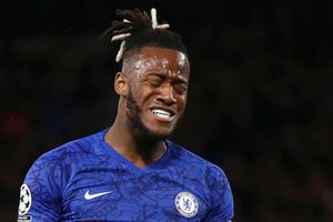 Lampard challenges Batshuayi to take his Chelsea chance in Abraham absence