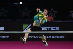 PBL 2020: Michelle Li, Lee Cheuk Yiu take North Eastern Warriors to victory against struggling Mumbai Rockets