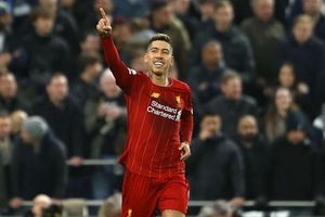 Premier League: Tottenham 0-1 Liverpool: Firmino keeps relentless Reds on track