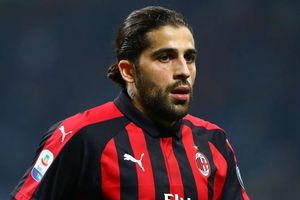 Rodriguez joins PSV on loan as Milan reportedly eye Robinson move