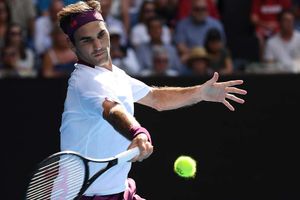 Australian Open 2020: Federer saves seven match points in epic win over Sandgren