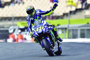 Valentino Rossi keen to continue in MotoGP despite Quartararo taking his Yamaha seat from 2021