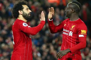 Liverpool 2-0 Sheffield United: Mane and Salah star as Reds pass one year unbeaten