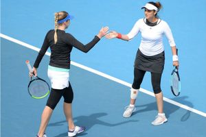 Sania Mirza and Nadiia Kichenok grab Hobart International title