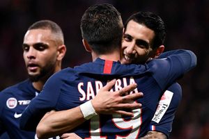 Lorient 0-1 Paris Saint-Germain: Late Sarabia header sends PSG into last 16