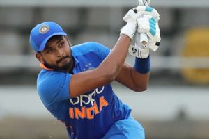 New Zealand vs India, 1st T20I, Highlights: Iyer blasts India to victory over Black Caps after Bumrah scare