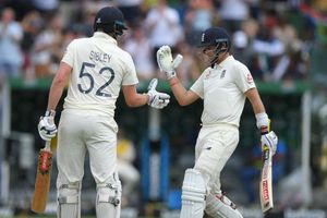 South Africa vs England: Stoic Sibley steers England into healthy lead