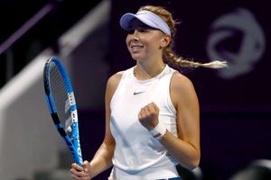 Anisimova knocks out struggling Svitolina as seeds fall in Doha