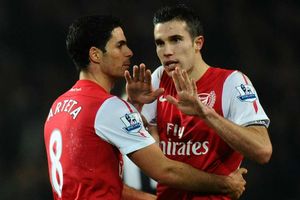 How a Christmas dinner helped convince Van Persie that Arteta was a coach in the making