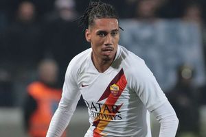 Roma want to sign Man Utd defender Smalling and Arsenal's Mkhitaryan permanently