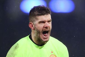 Copenhagen 1-1 Celtic: Forster penalty save prevents undeserved defeat for Lennon's men