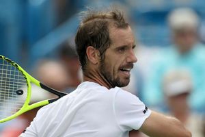 Gasquet starts strong in Montpellier but Dimitrov drops out
