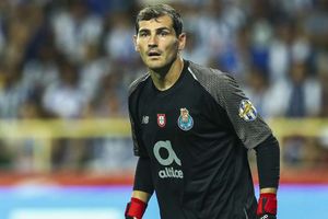 Iker Casillas weighing run for Spanish football presidency: media