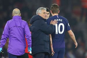 Kane set to be out until May, says Mourinho