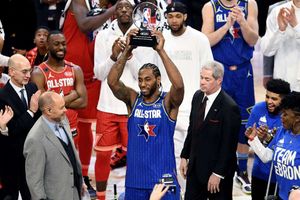 This one is for him – Leonard thanks Kobe Bryant after winning All-Star Game MVP