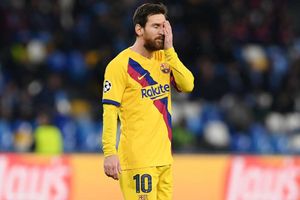 Barcelona's miserable knockout record in Italy continues despite salvaging Napoli draw