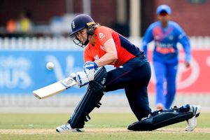 Women's T20 Tri series: Sciver stars as England beat India by four wickets