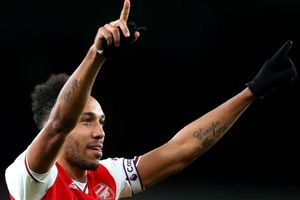 Arteta: Arsenal will give all we can to persuade Aubameyang to stay