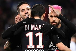 Paris Saint-Germain 5-0 Montpellier: Sarabia stars as leaders thump nine-man visitors