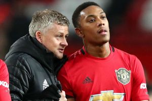 Solskjaer defends misfiring Manchester United forward Martial