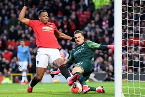 Guardiola backs 'exceptional' Ederson after derby horror show