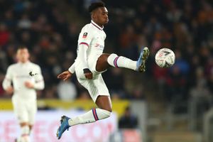 Coronavirus: Chelsea's Hudson-Odoi tests positive for COVID-19