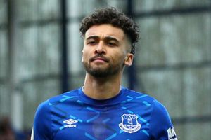 Calvert-Lewin commits to Everton and targets Europe with Ancelotti's Toffees