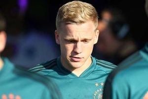 Rumour has it: Manchester United look to beat Real in netting Van de Beek