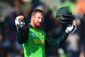 Classy Klaasen hits unbeaten century as South Africa beat Australia