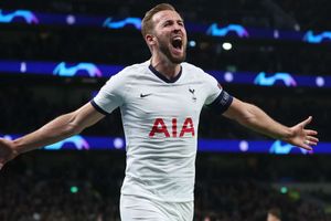 Rumour Has It: Woodward ready for Kane battle as Man Utd step up Bellingham pursuit
