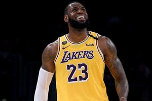 LeBron James 'questionable' for Lakers-Nets clash