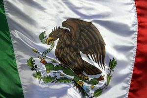 Mexico mourns as legend 'Don Nacho' dies at 103