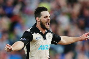 Mitchell McClenaghan set to leave PSL amid COVID-19 threat